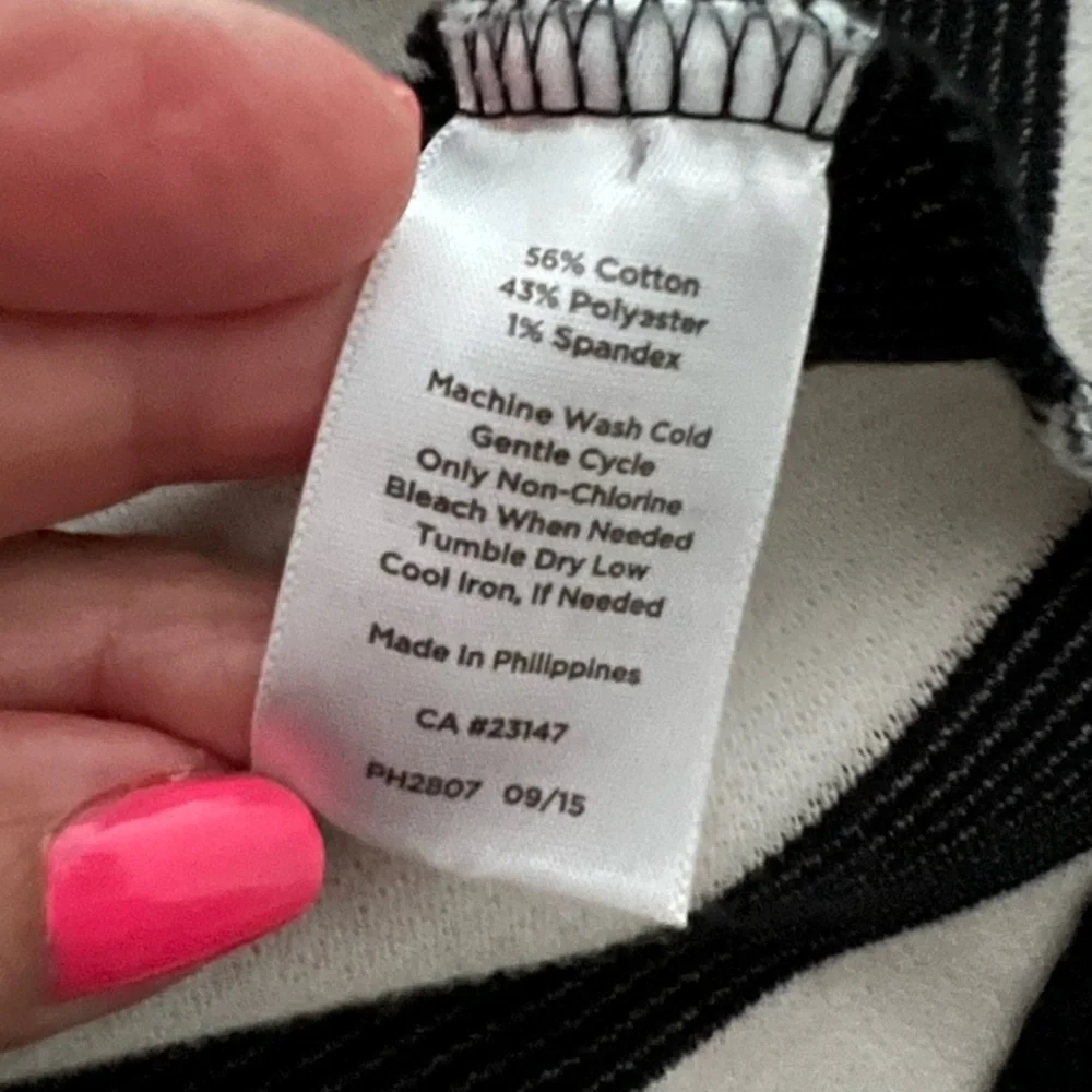 Vintage Talbots Mod 60s Vibes Black and White Striped Women's top Size medium - Picture 8 of 17